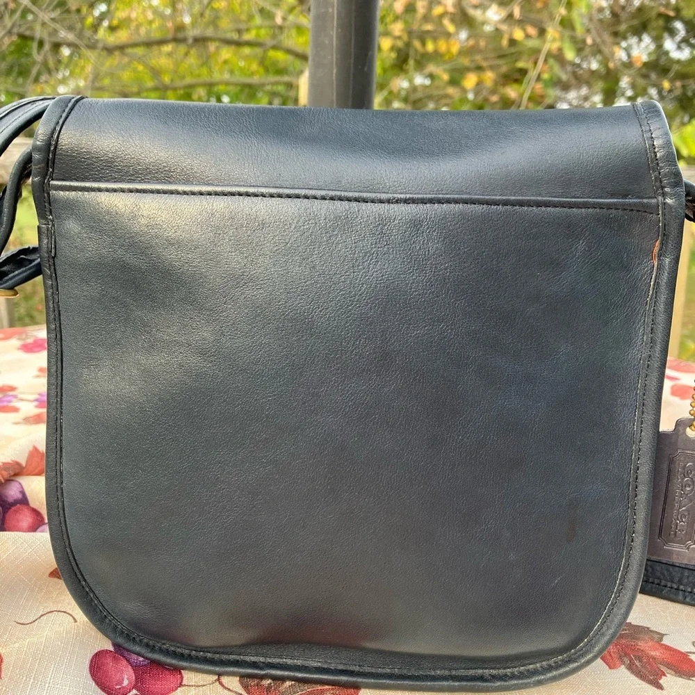 Coach Vintage “Baby” NYC Courier Navy RARE 9505 - Picture 2 of 9